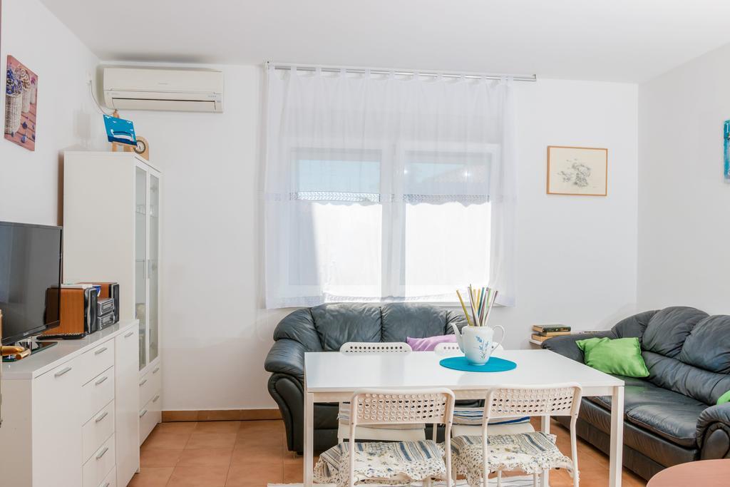 Apartments Seka 诺维·维诺多尔斯基 外观 照片