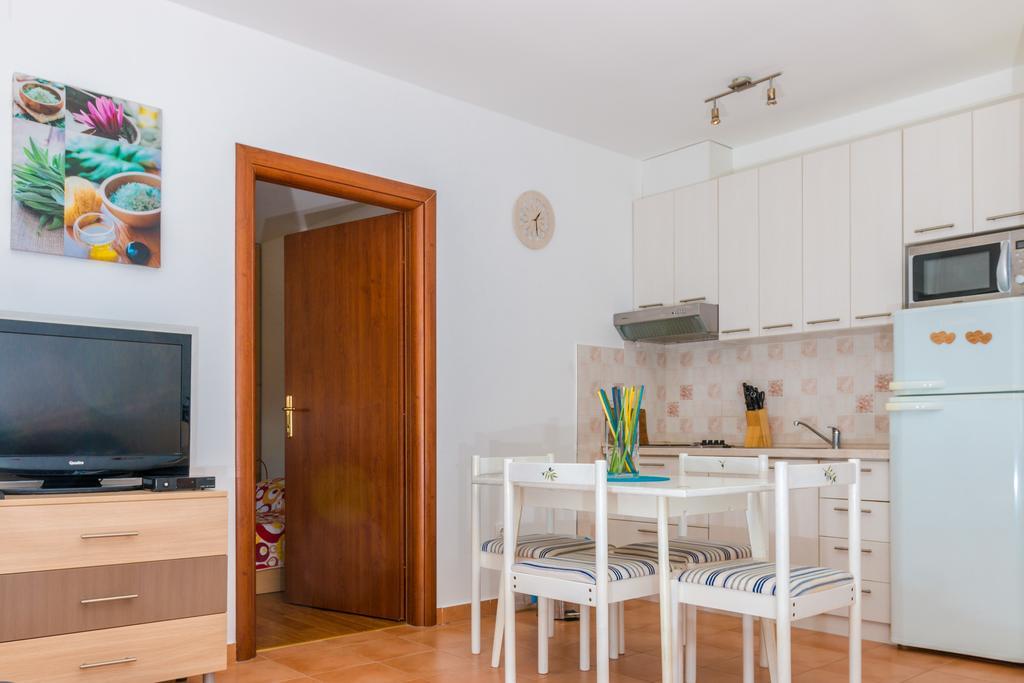 Apartments Seka 诺维·维诺多尔斯基 外观 照片